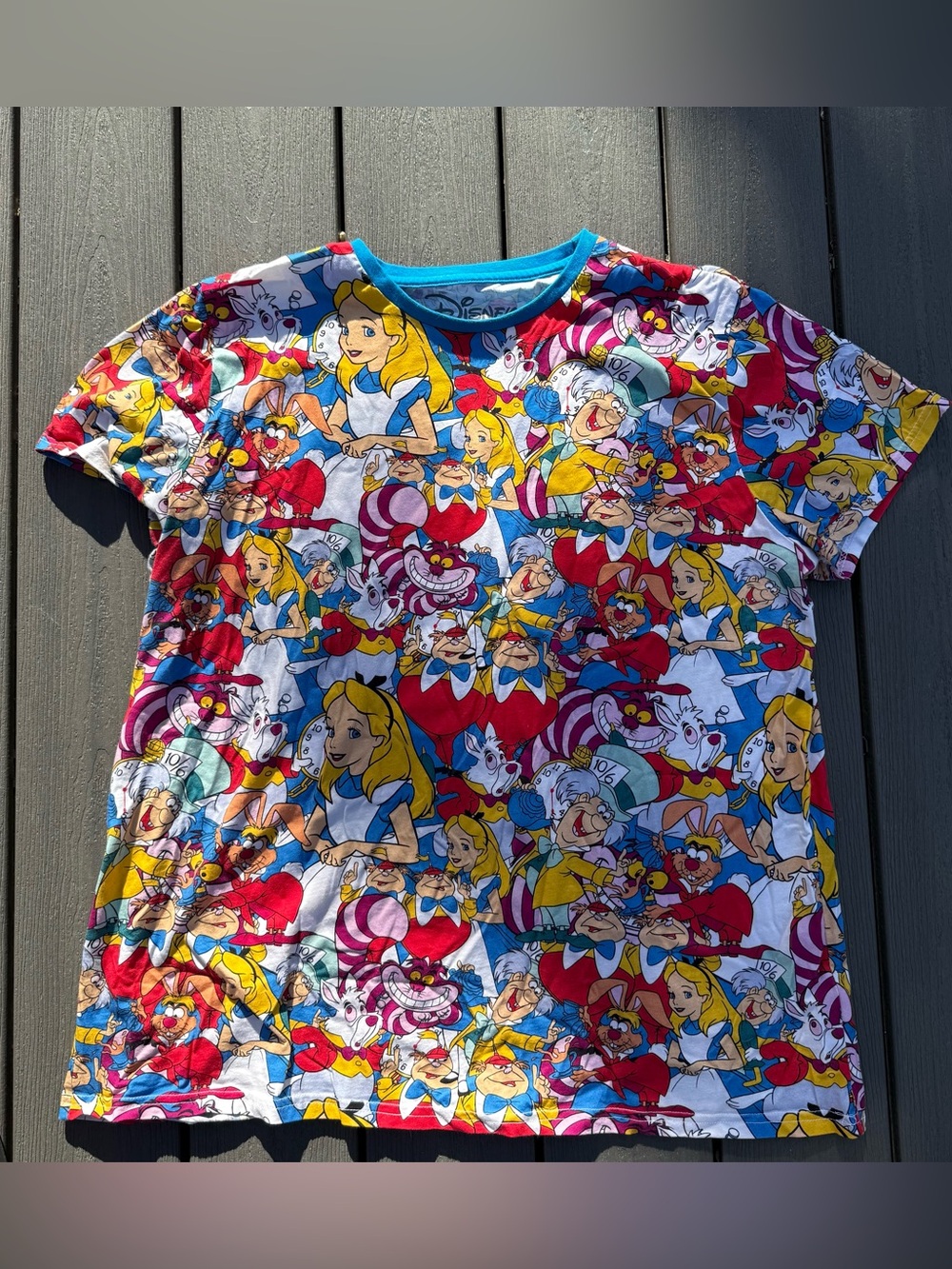 Cakeworthy Alice in Wonderland all-over-print tee